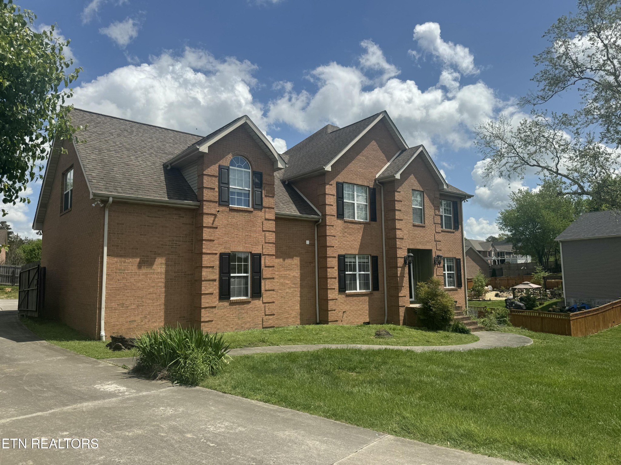 Listing image 5