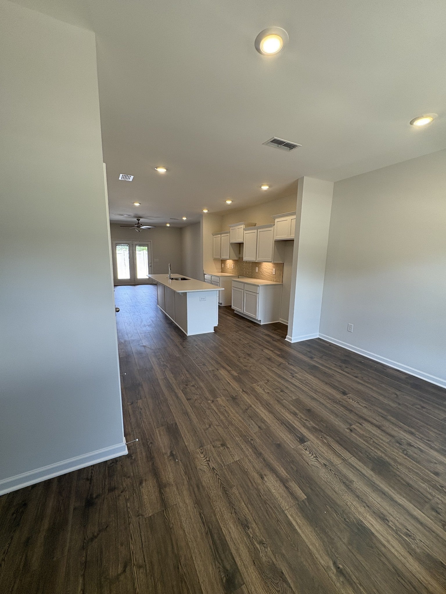 125 Ace Ave