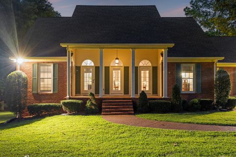 1205 Sunnyside Dr Columbia TN 38401