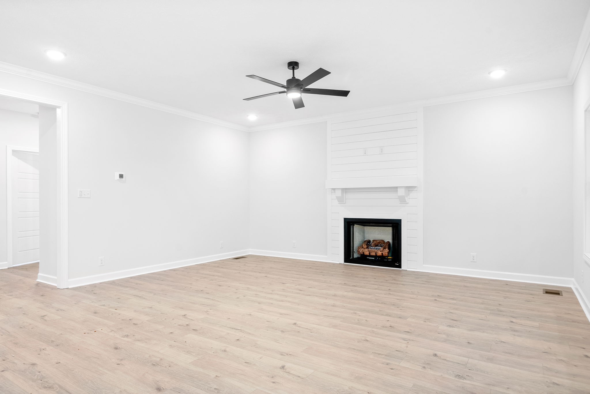 1758 Oak Forest Dr