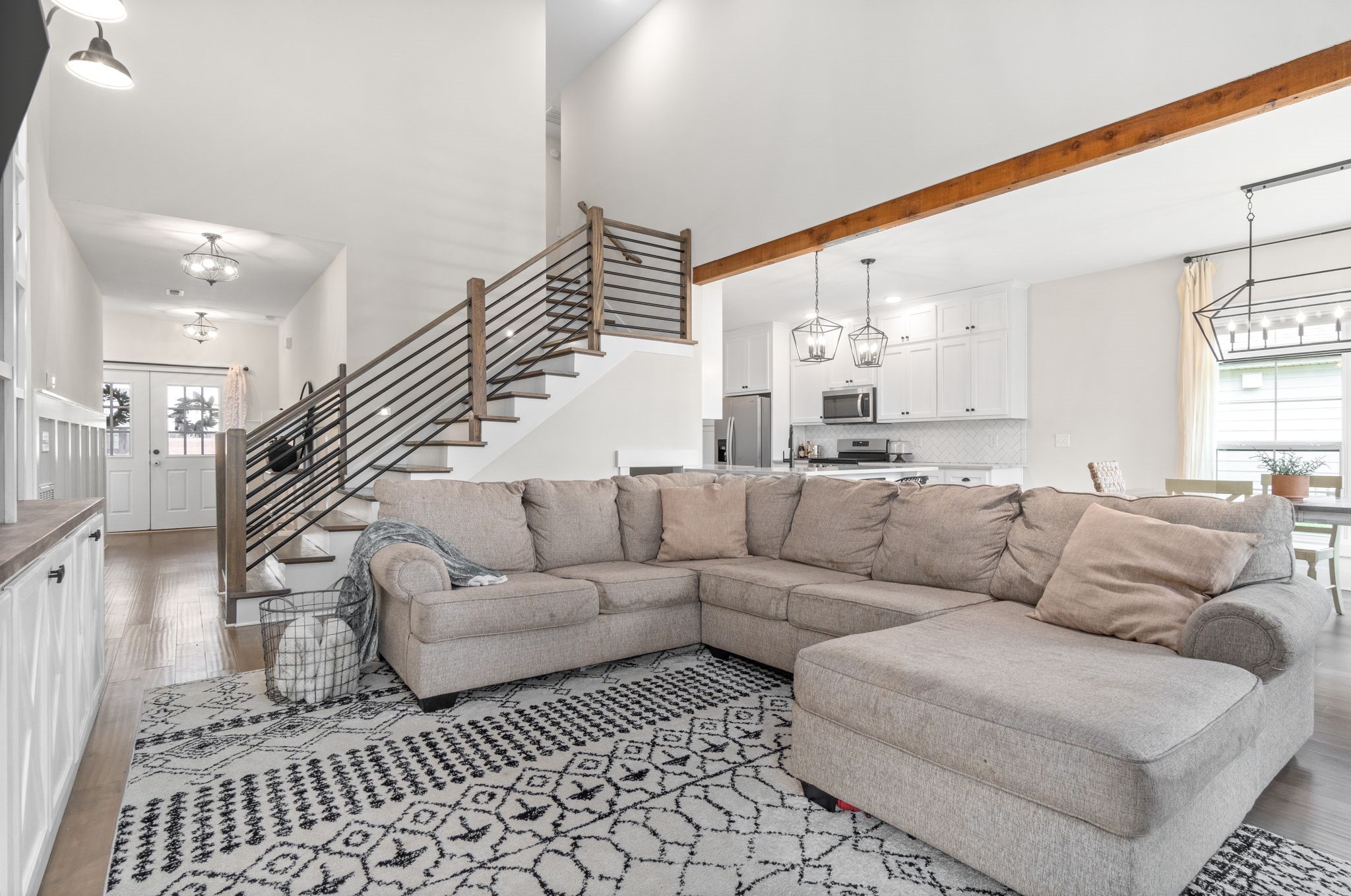 831 Jersey Dr