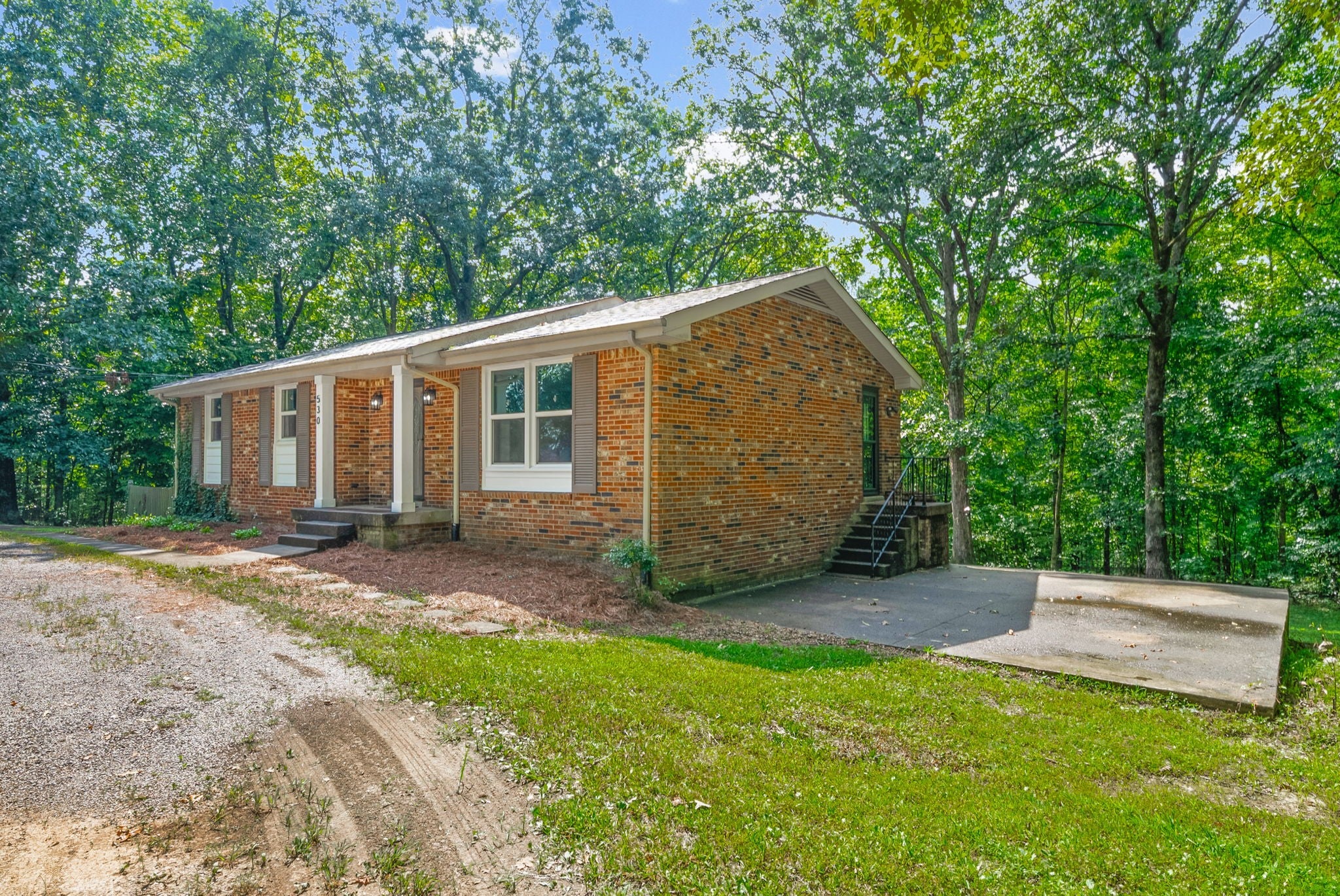 530 Old Highway 48