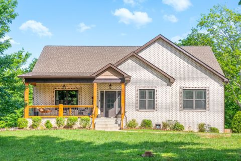 996 Gratton Rd Clarksville TN 37043