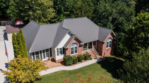 1896 Eastbrook Rd Estill Springs TN 37330