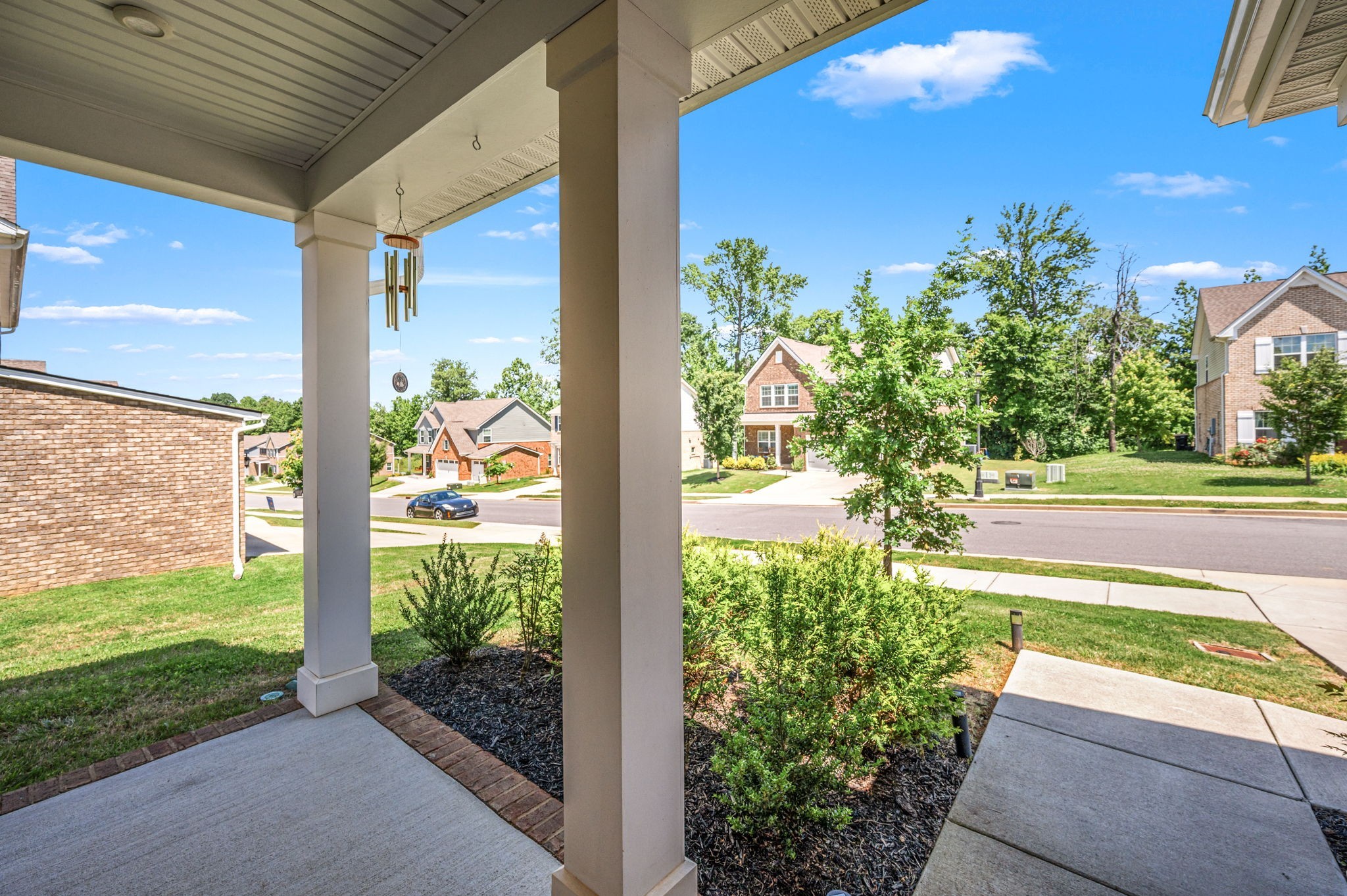 913 Fancher Ln