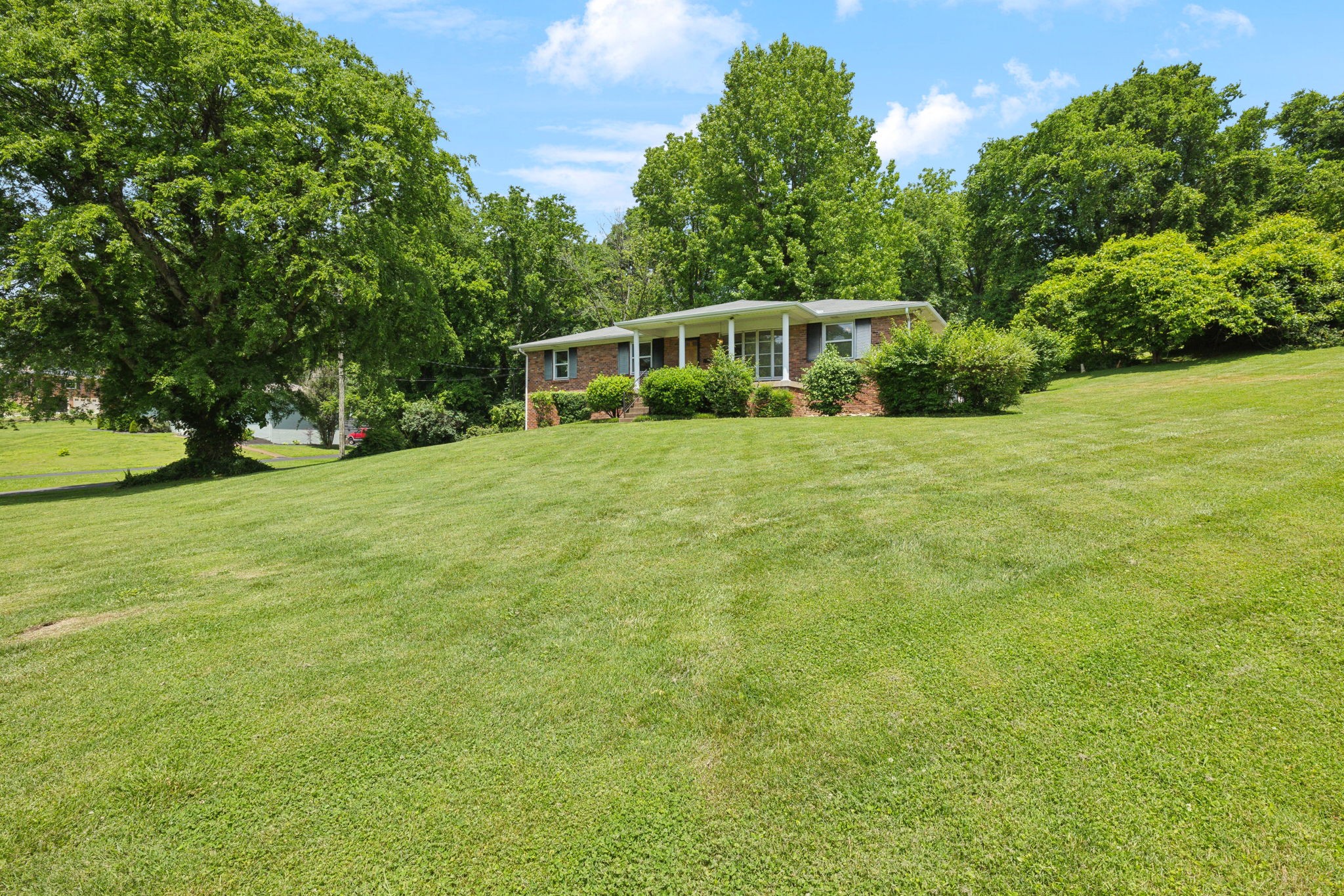 2724 Windemere Dr