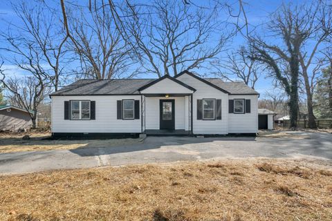 1023 Old Lantana Road Crossville TN 38555