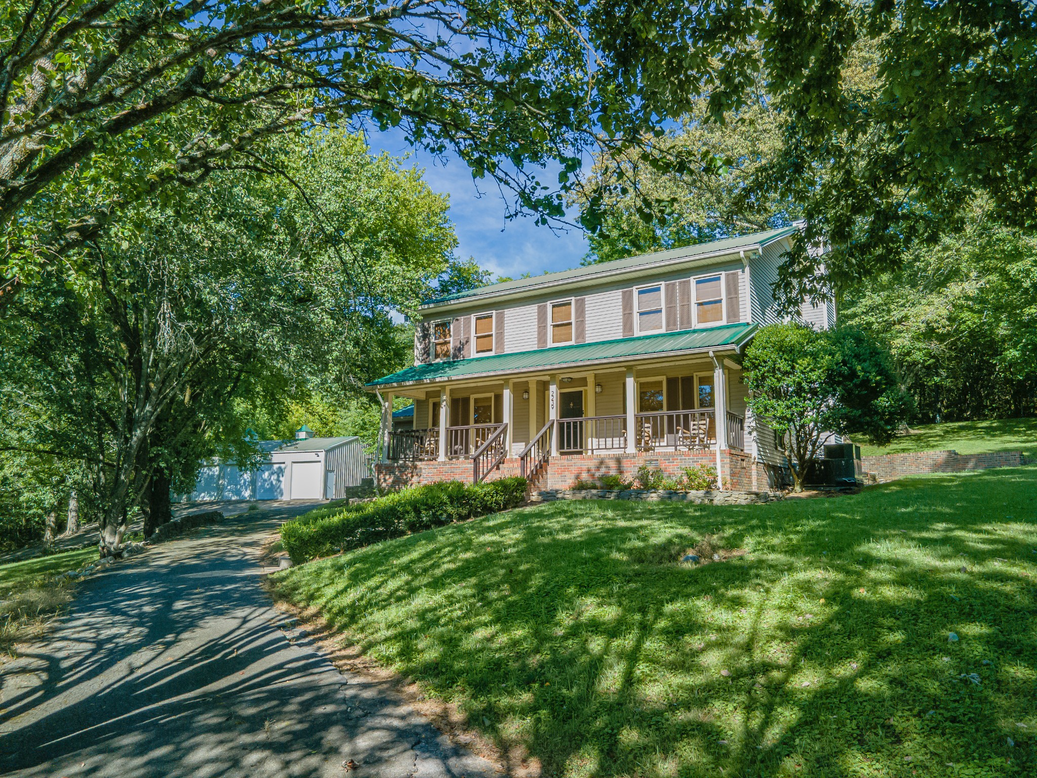 2239 Lewisburg Hwy
