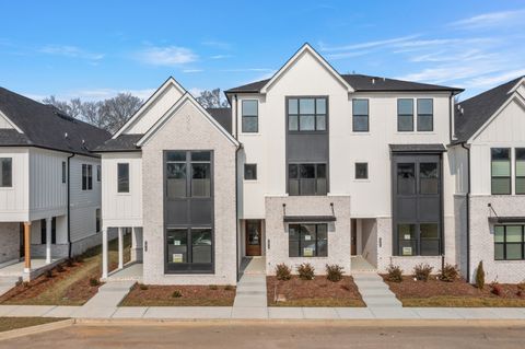 2072 Conductor Ln Thompsons Station TN 37179