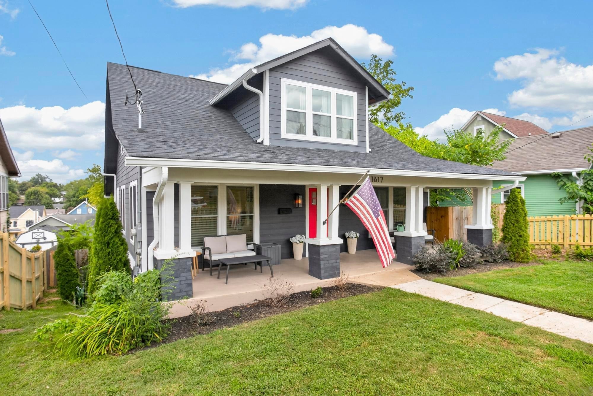 1617 Shelby Ave