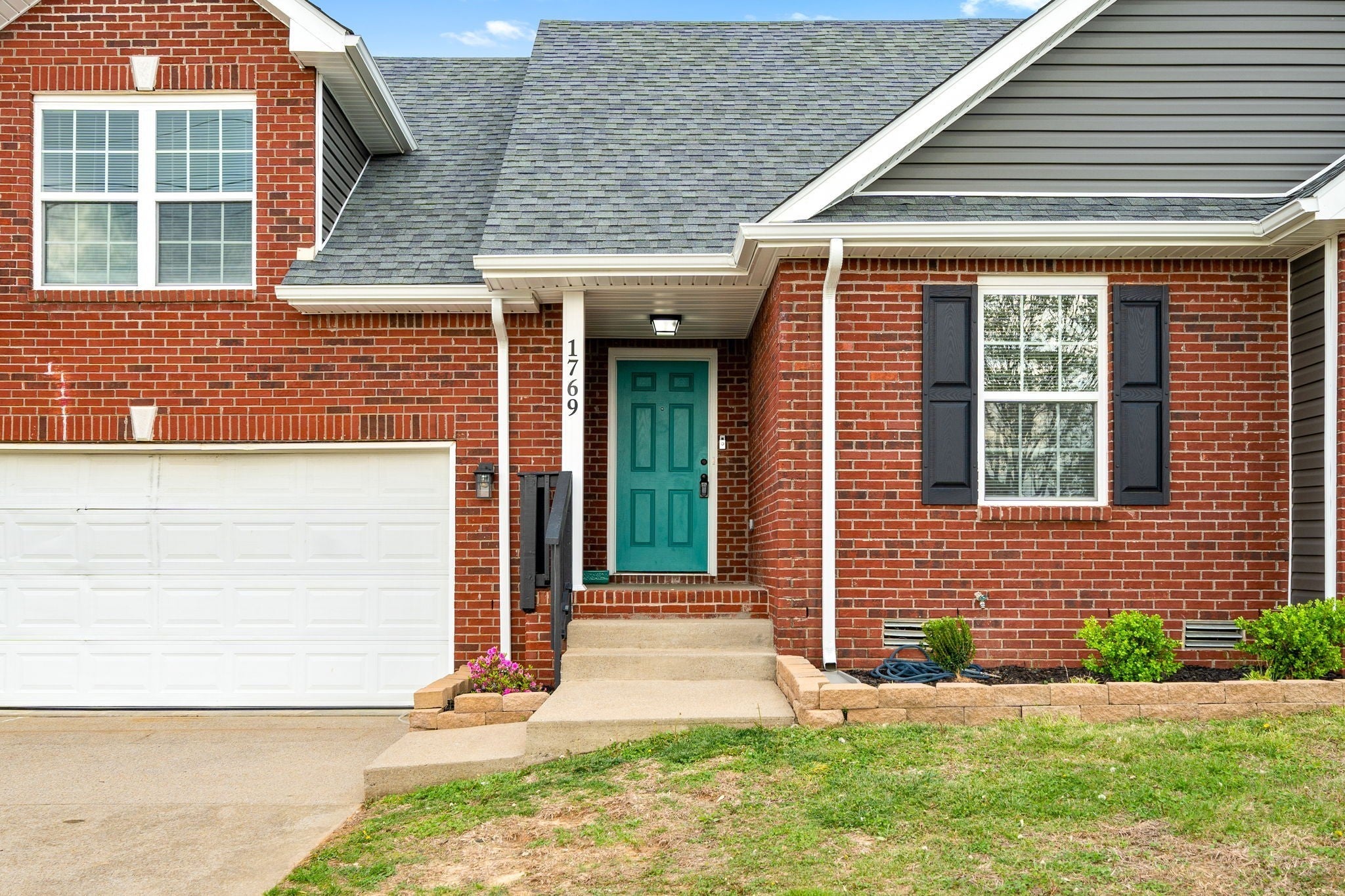 1769 Needmore Rd
