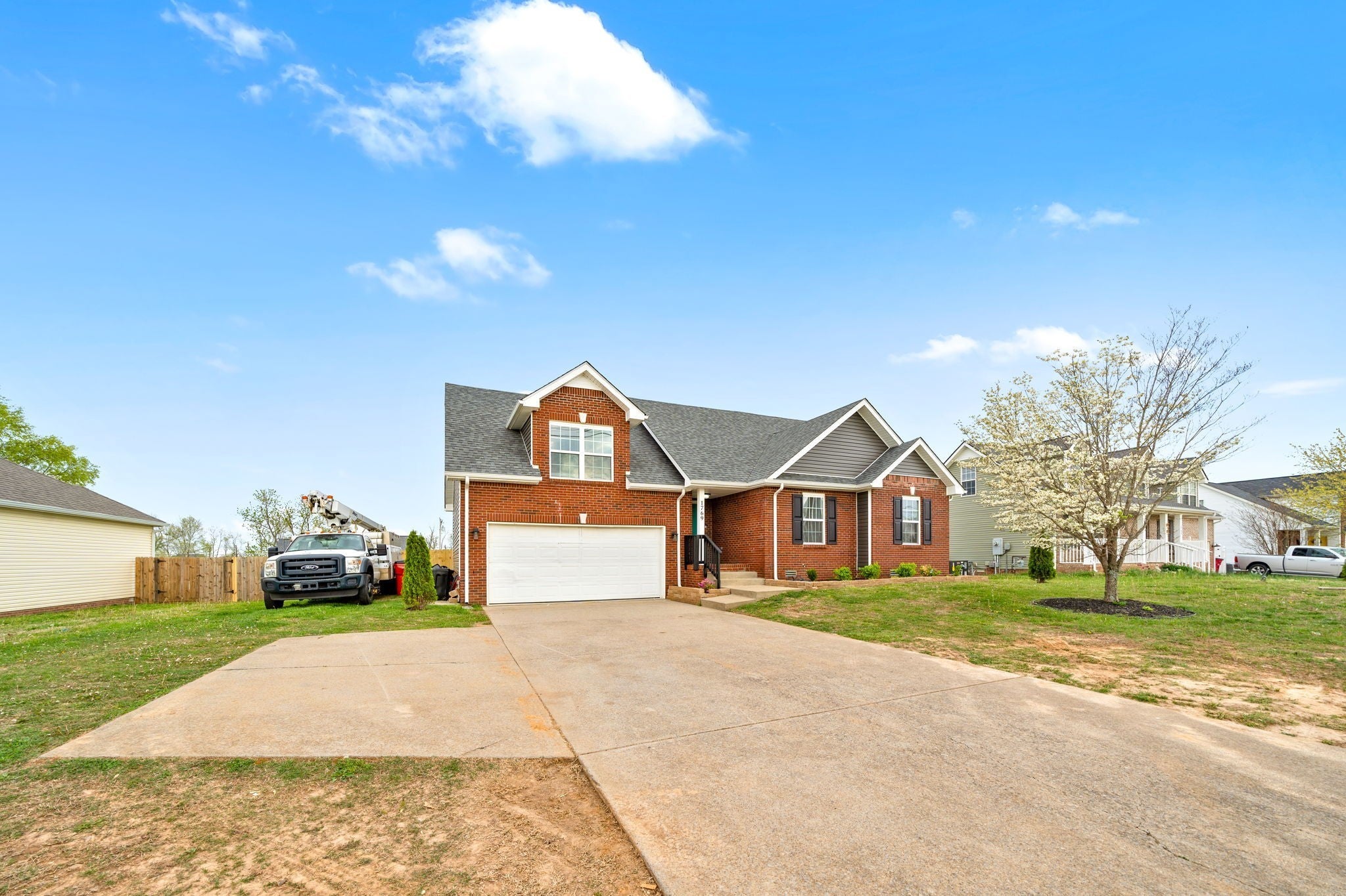 1769 Needmore Rd