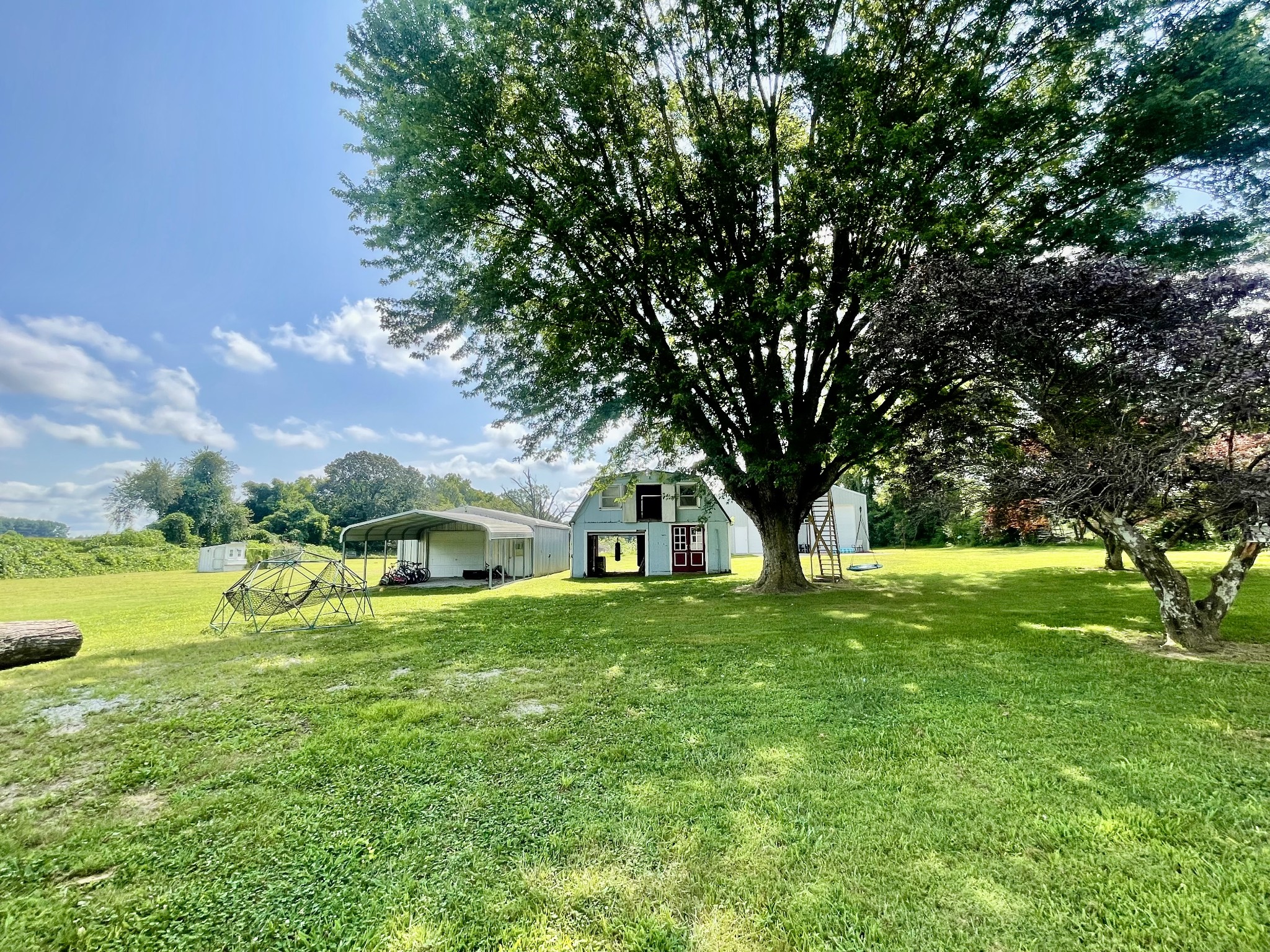 24 Griffin Rd