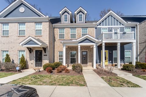 6082 Ivory Ln Hendersonville TN 37075