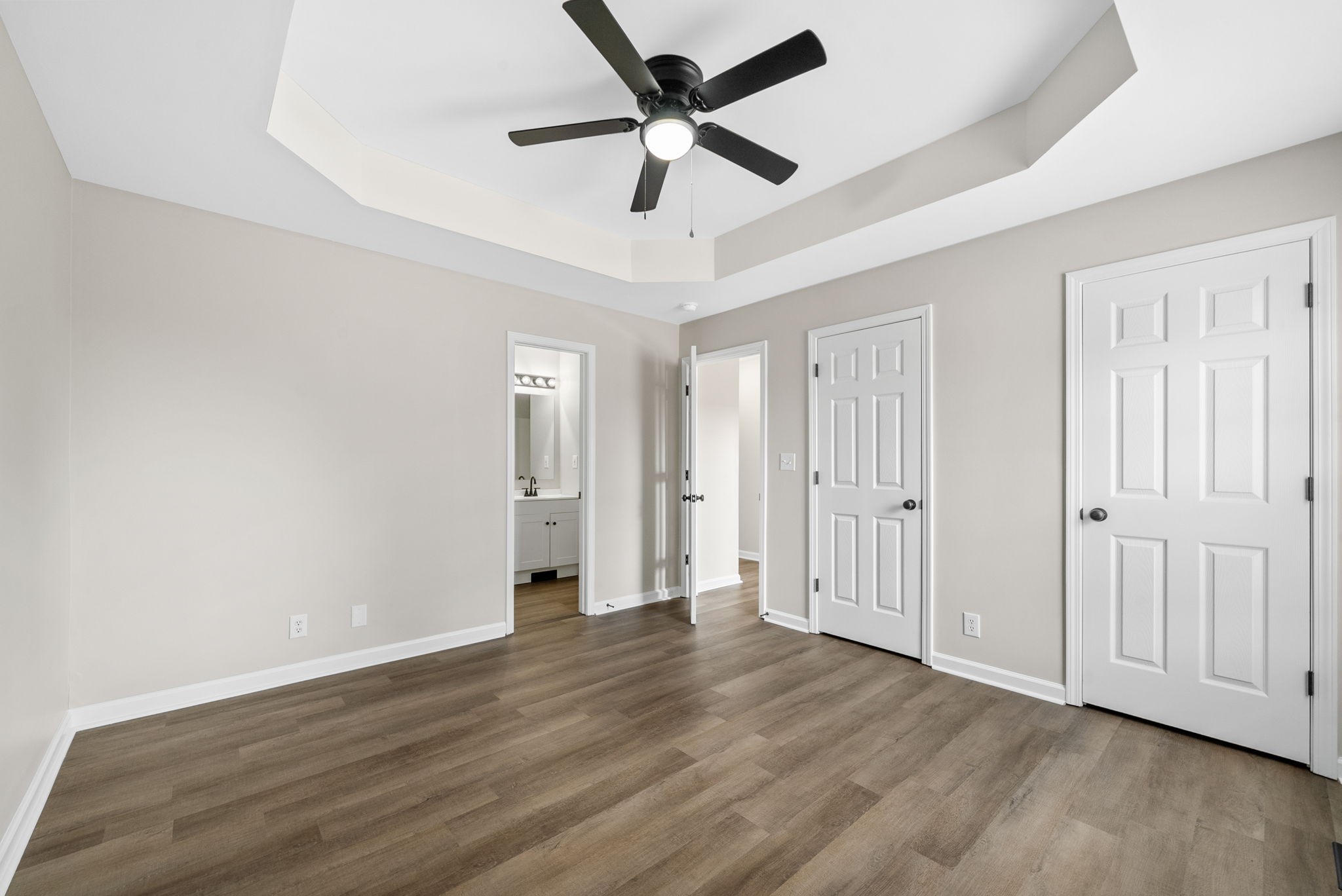 Oak Grove, Kentucky 42262, United States, 3 Bedrooms Bedrooms, ,2 BathroomsBathrooms,Residential,Pending,198628