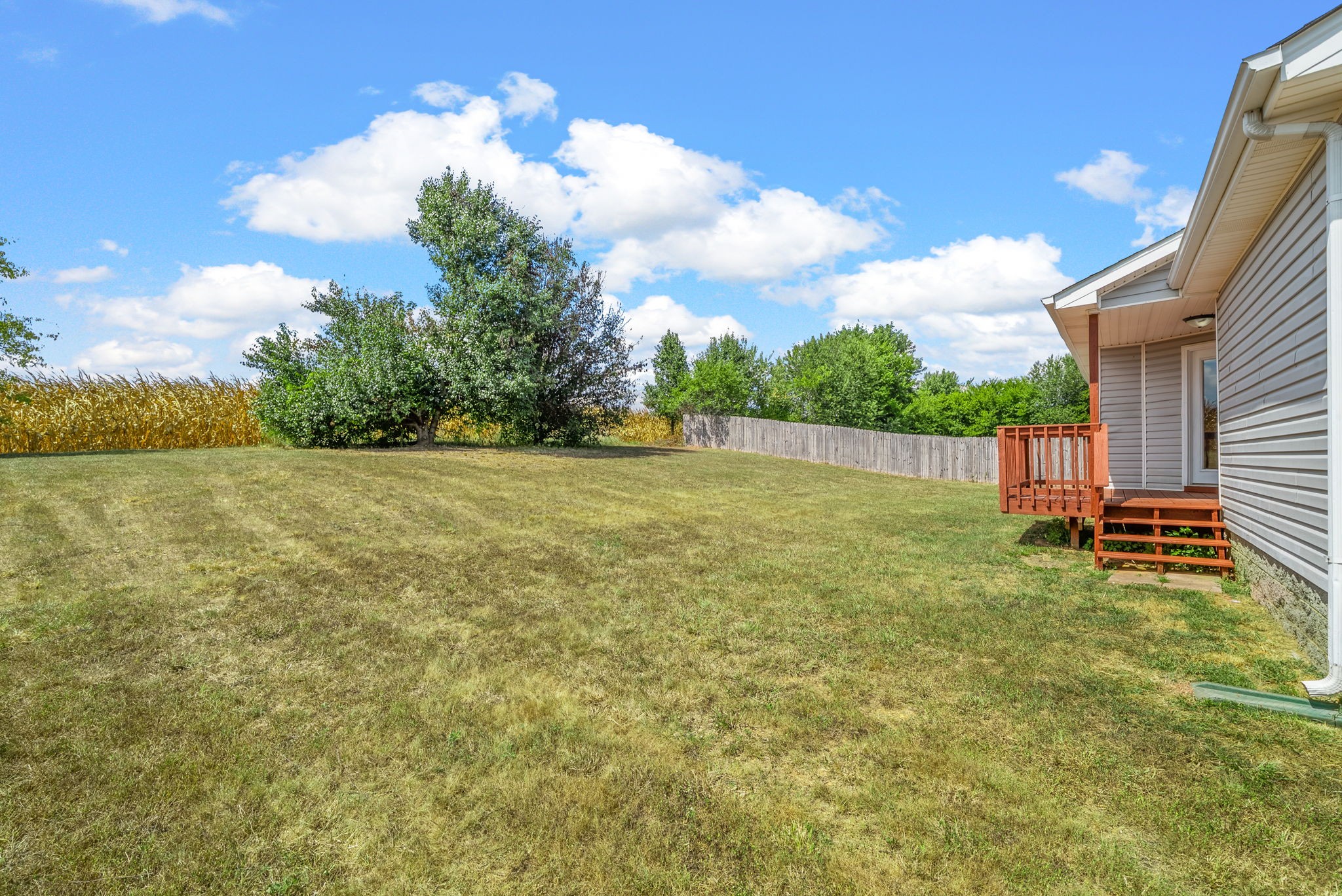 Oak Grove, Kentucky 42262, United States, 3 Bedrooms Bedrooms, ,2 BathroomsBathrooms,Residential,Pending,198628