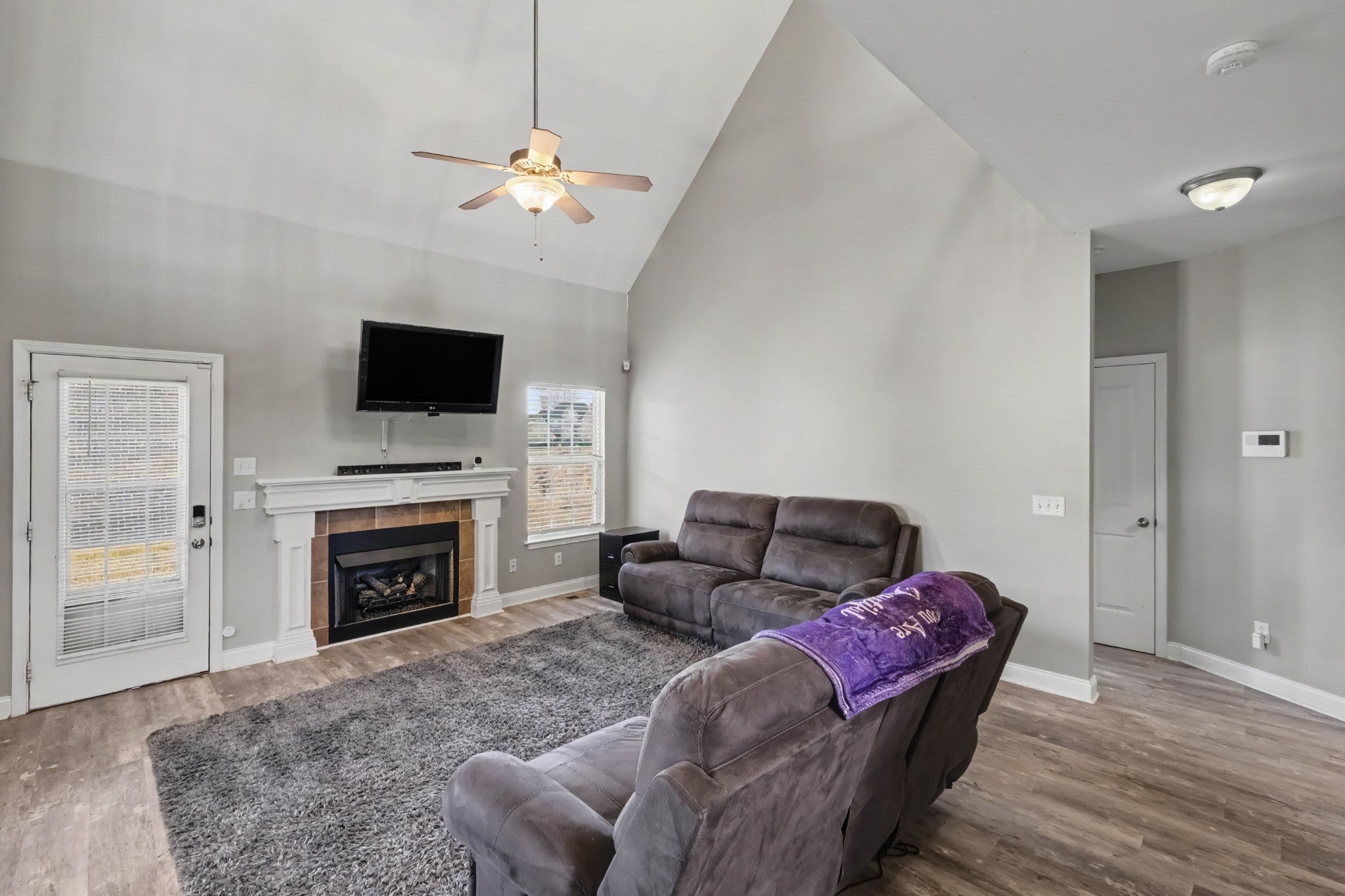 1804 Splash Pl