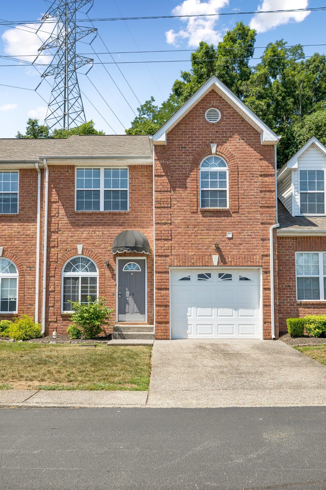 2120 Lebanon Pike 85