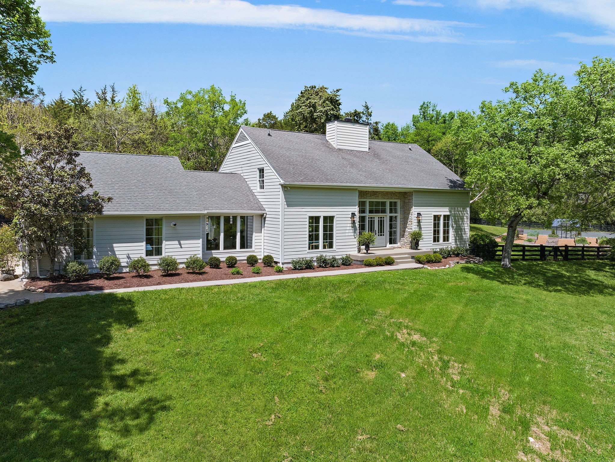 1000 Perkins Ln