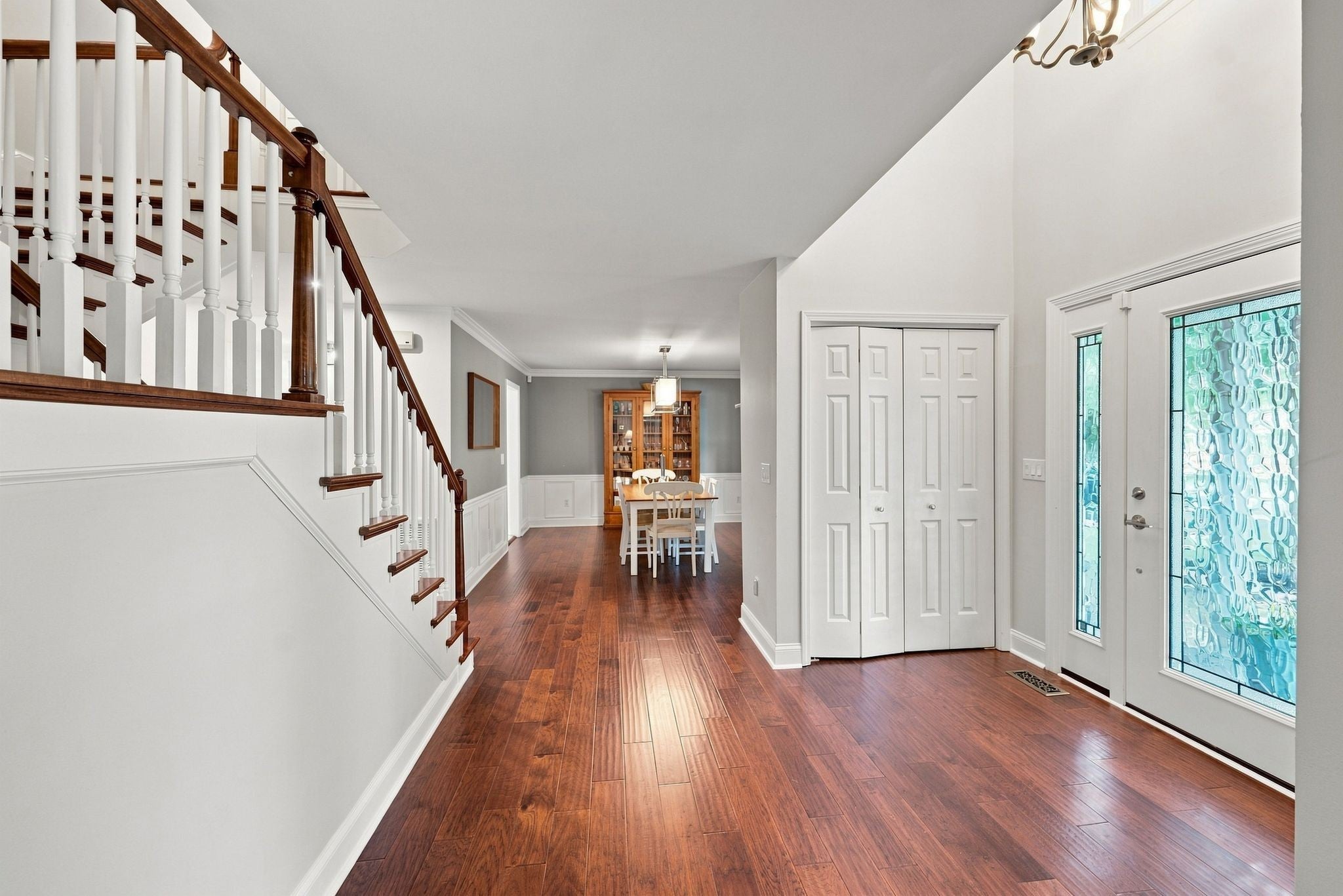 5625 Hearthstone Ln
