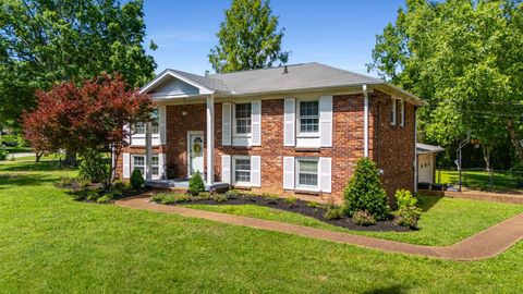 604 Meadowgreen Dr Franklin TN 37069