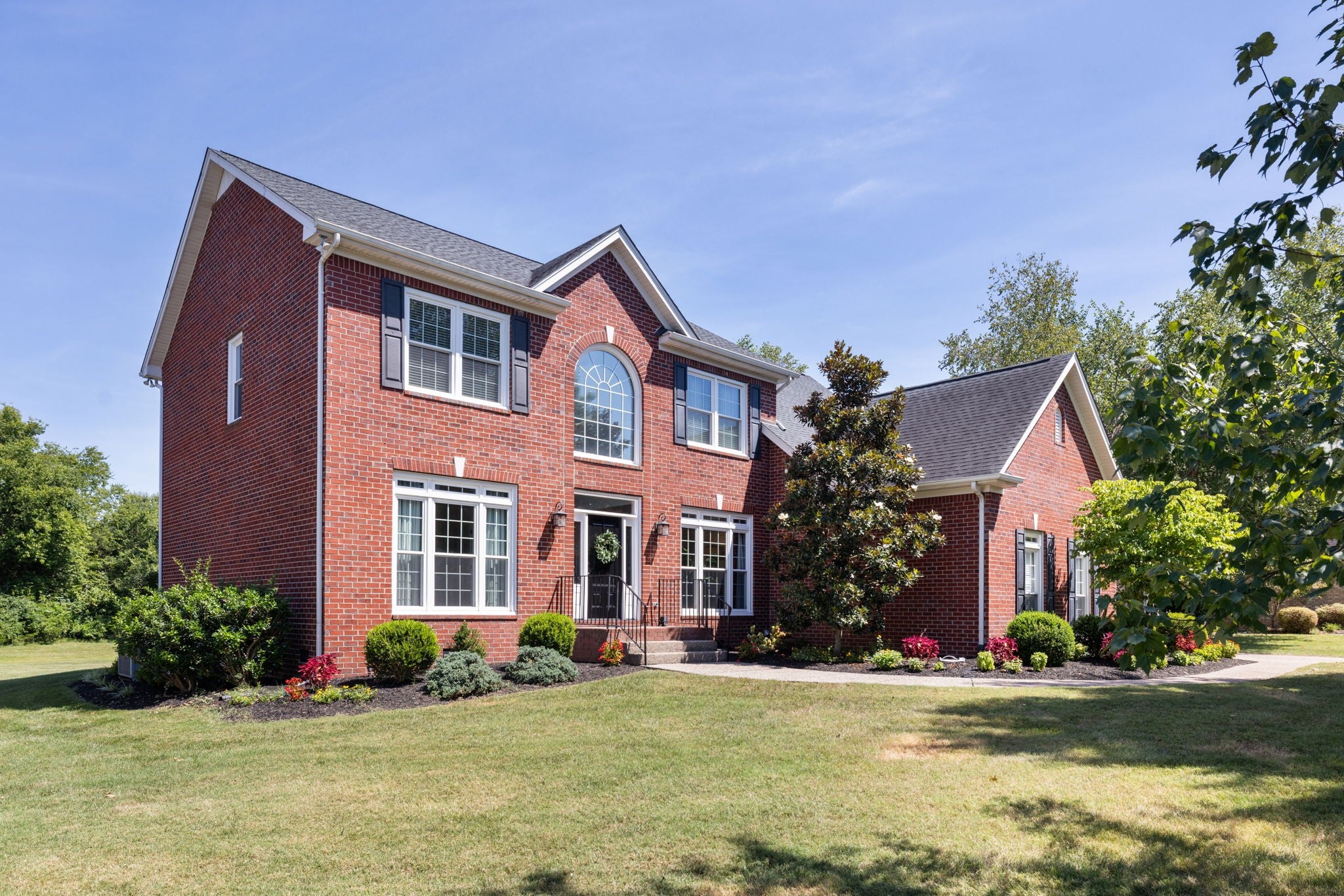 2521 Shays Ln