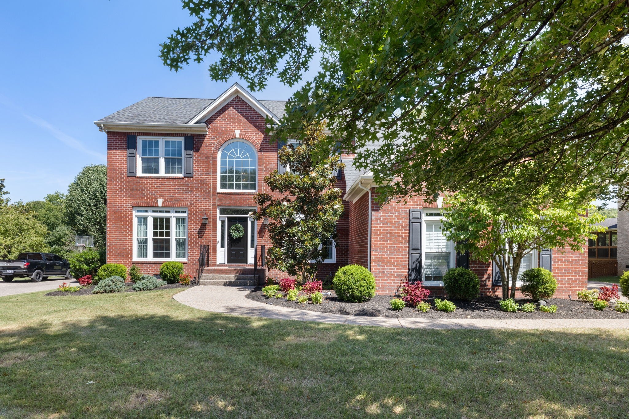 4-bed home at 2521 Shays Ln, Brentwood, sold September 30, 2026