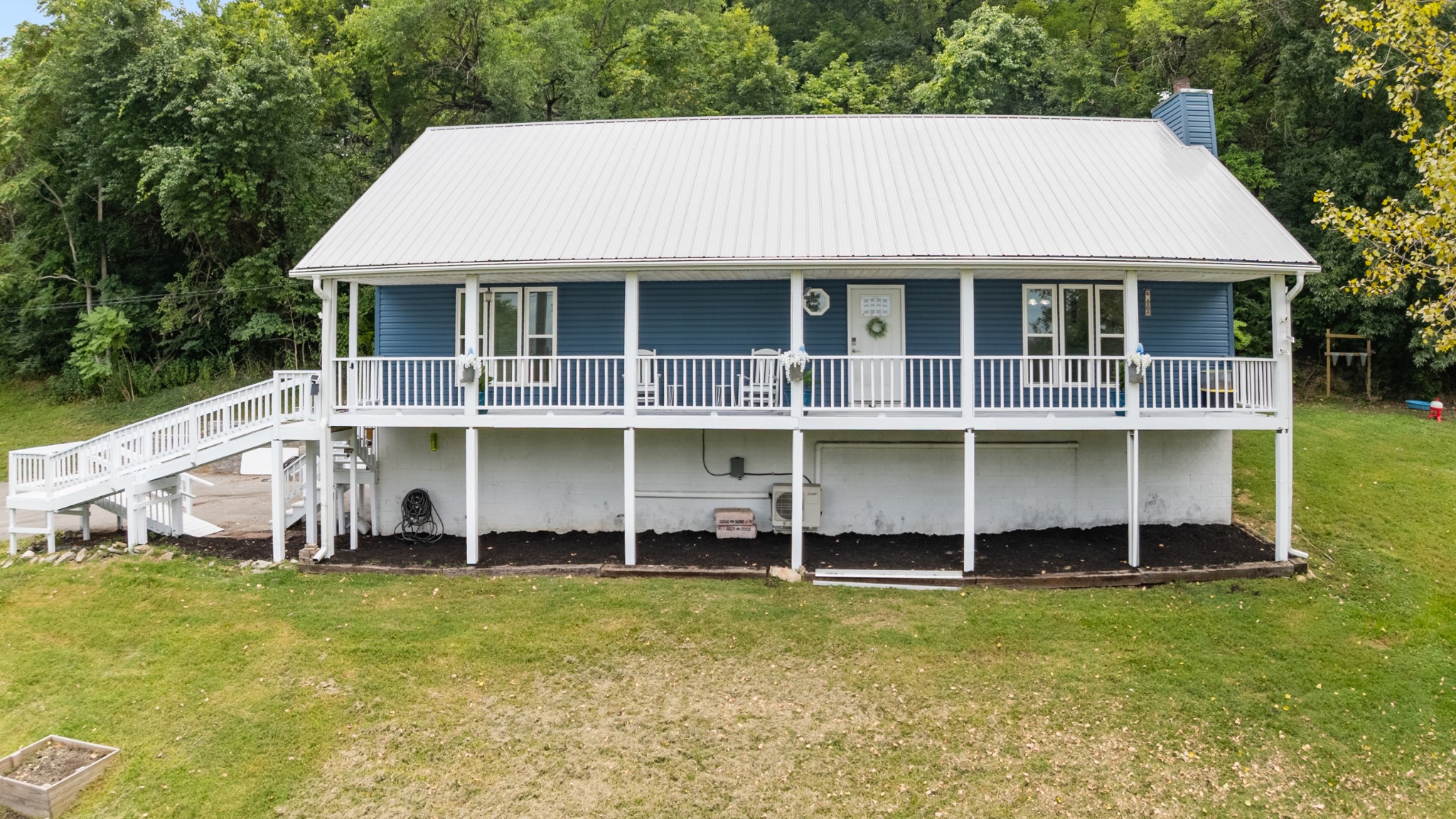 745 Ed Seay Gregory Ln