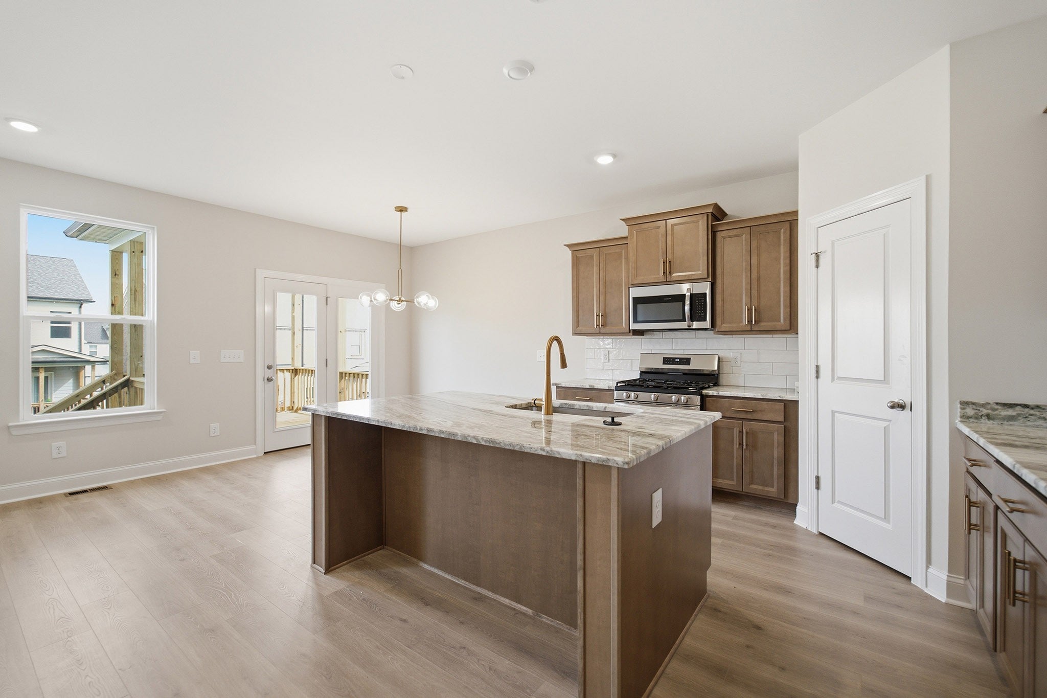 410 Rawling Ln