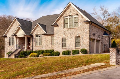 120 Spy Glass Way Hendersonville TN 37075