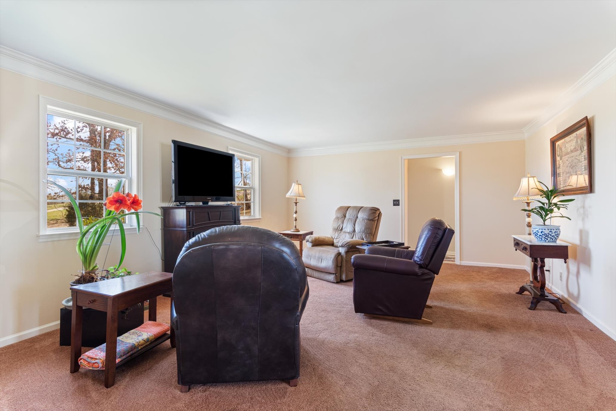 3147 Highway 49 E
