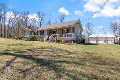 3147 Highway 49 E Charlotte TN 37036