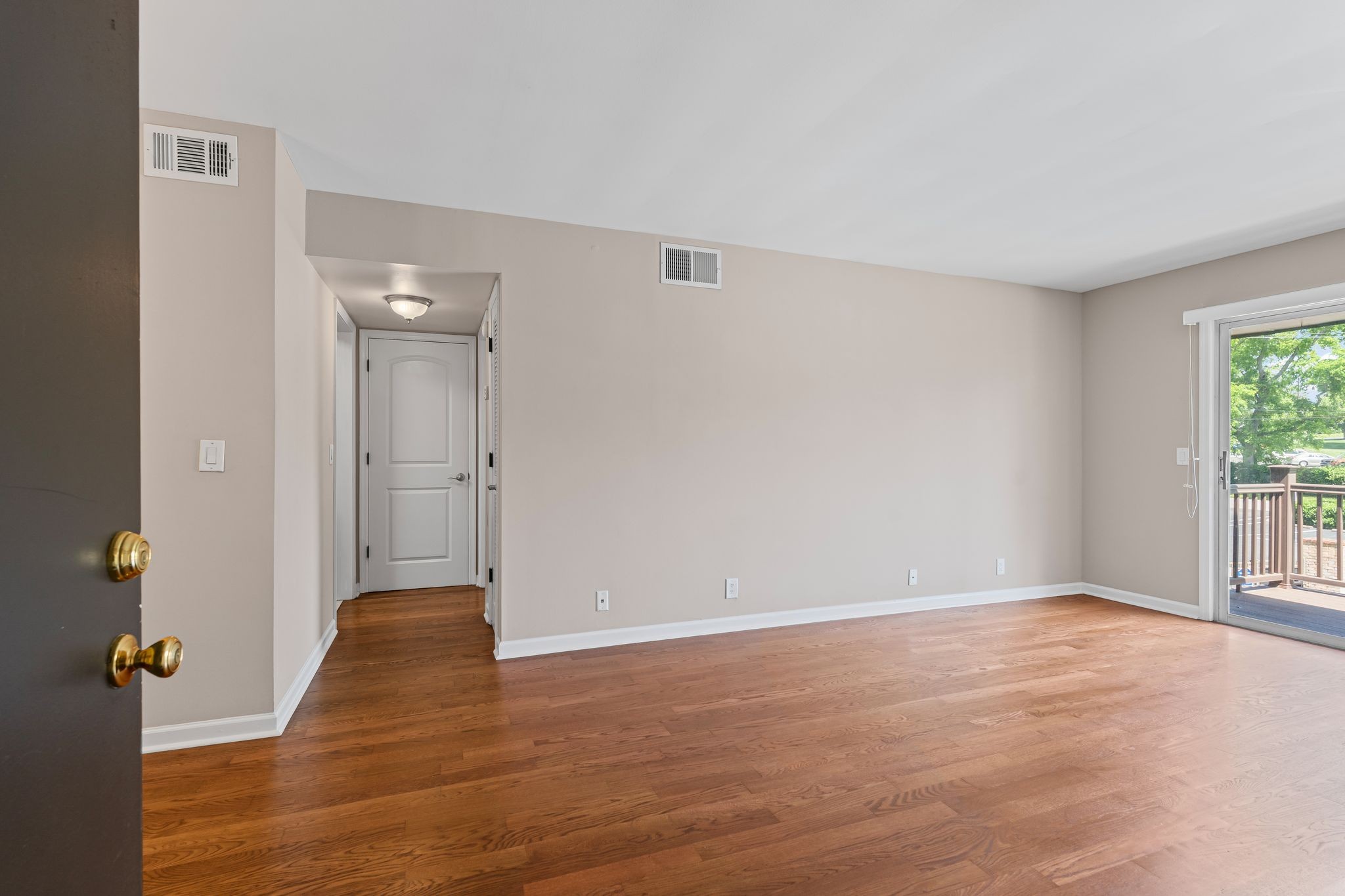 Middle Tennessee Properties 3 3901 Whitland Ave 20