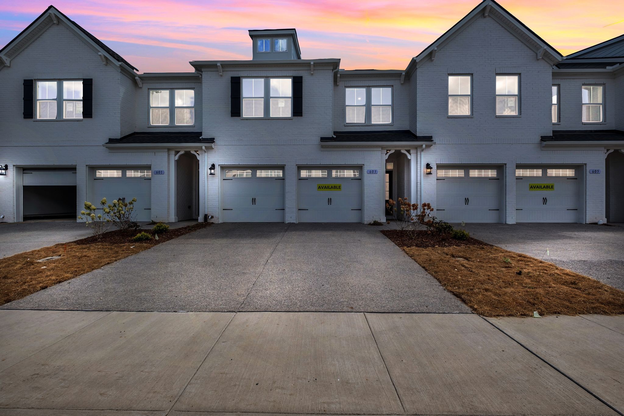 634 Club View Way
