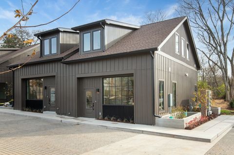 615 Richmond Bnd Nashville TN 37206