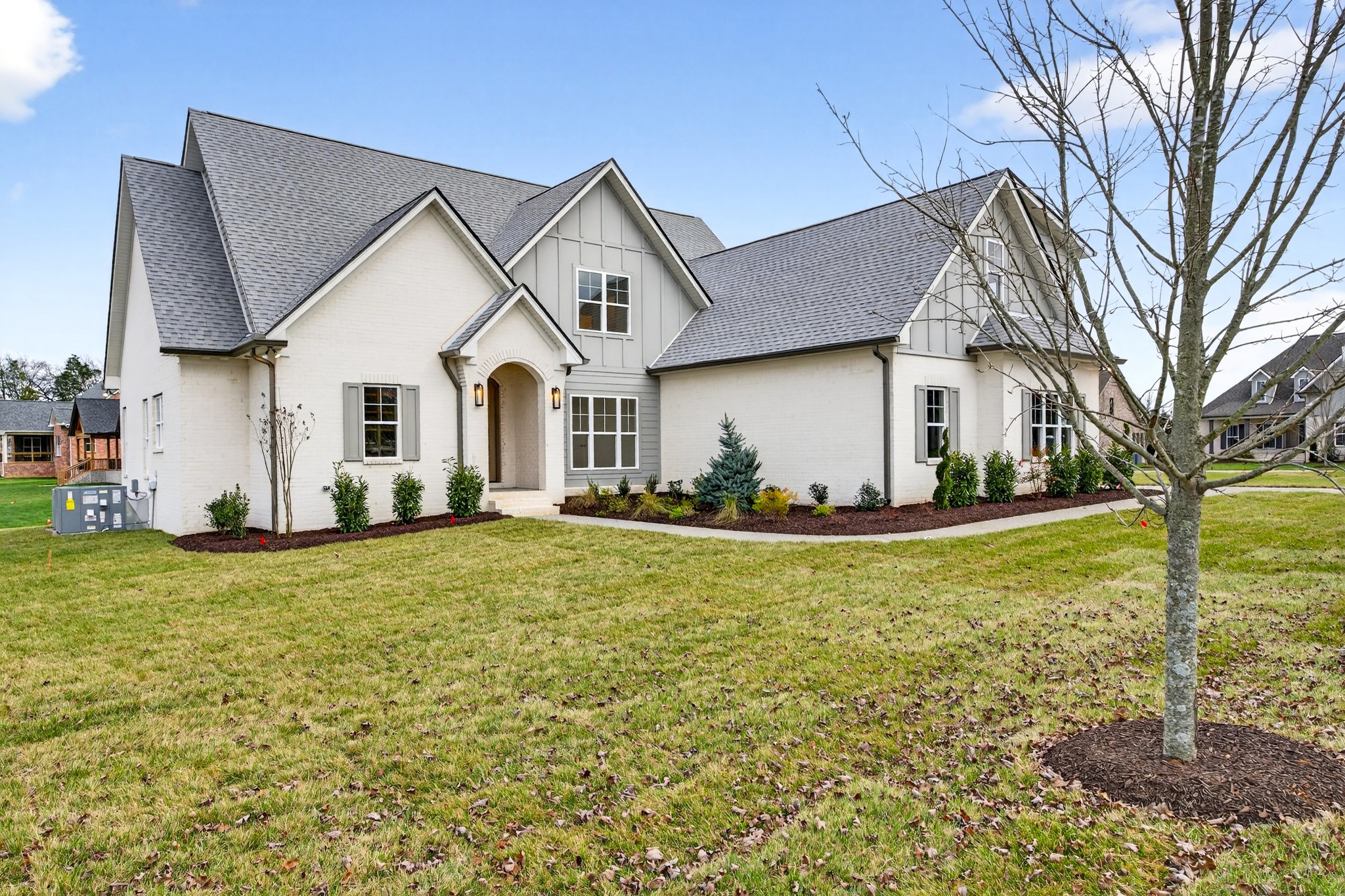 1005 Stone Creek Ln #220