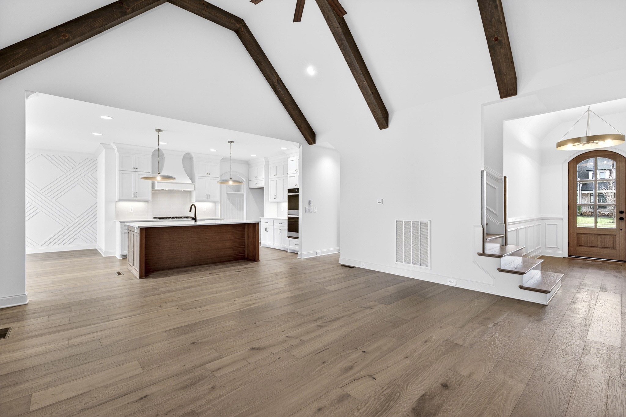 1005 Stone Creek Ln #220