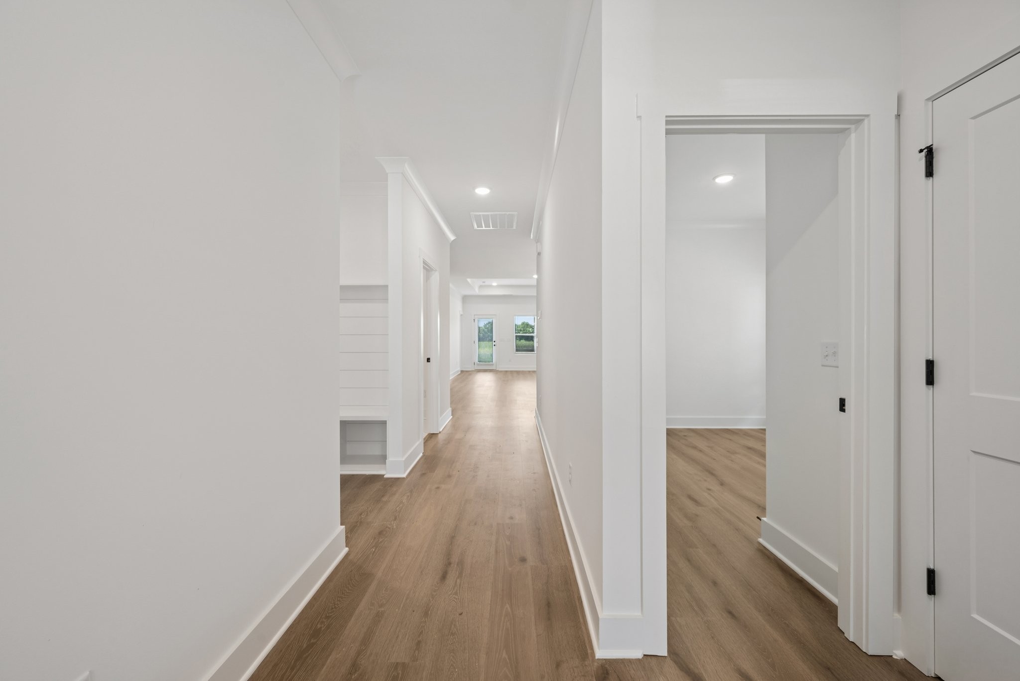 207 Conger Dr