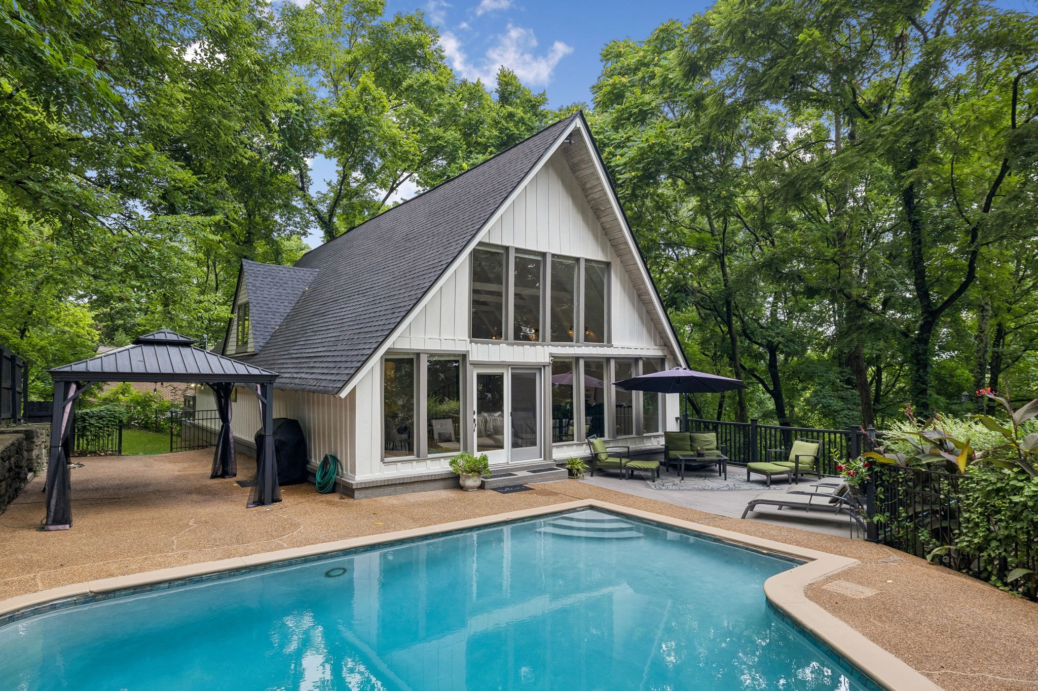 Photo 1 of 53 — 1306 Ewell Ln, Brentwood, TN 37027