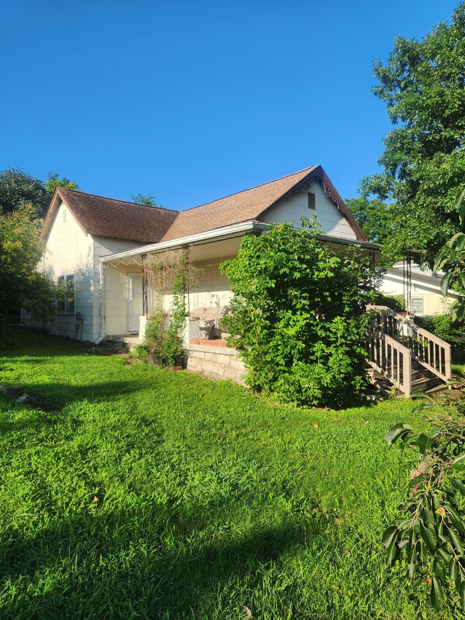 3801 Elkins Ave