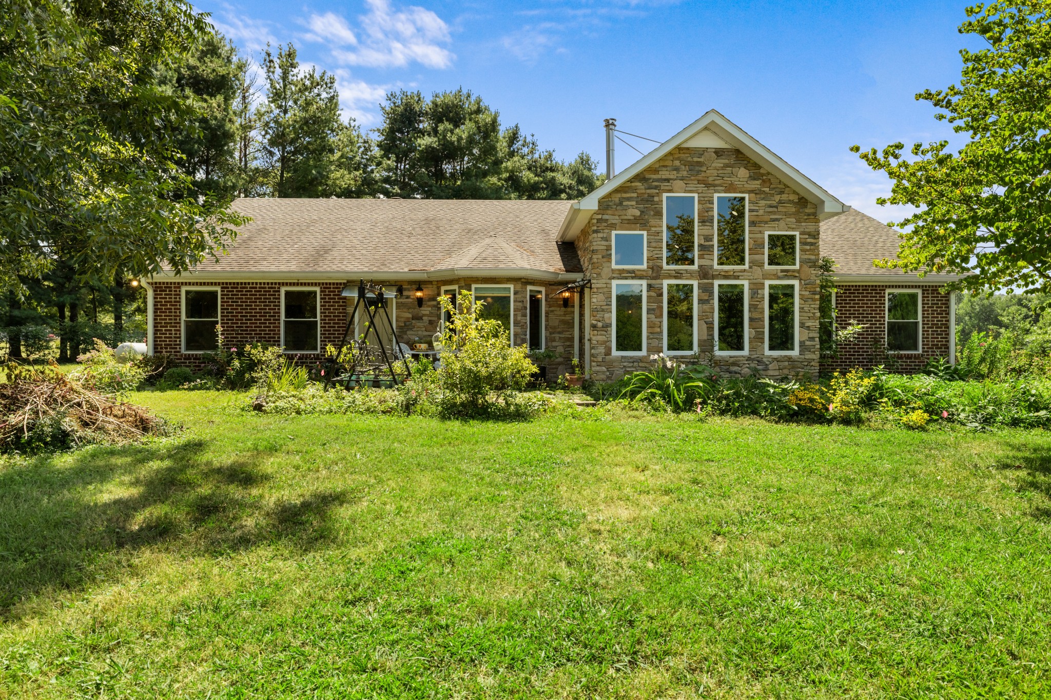1556 Chestnut Grove Rd