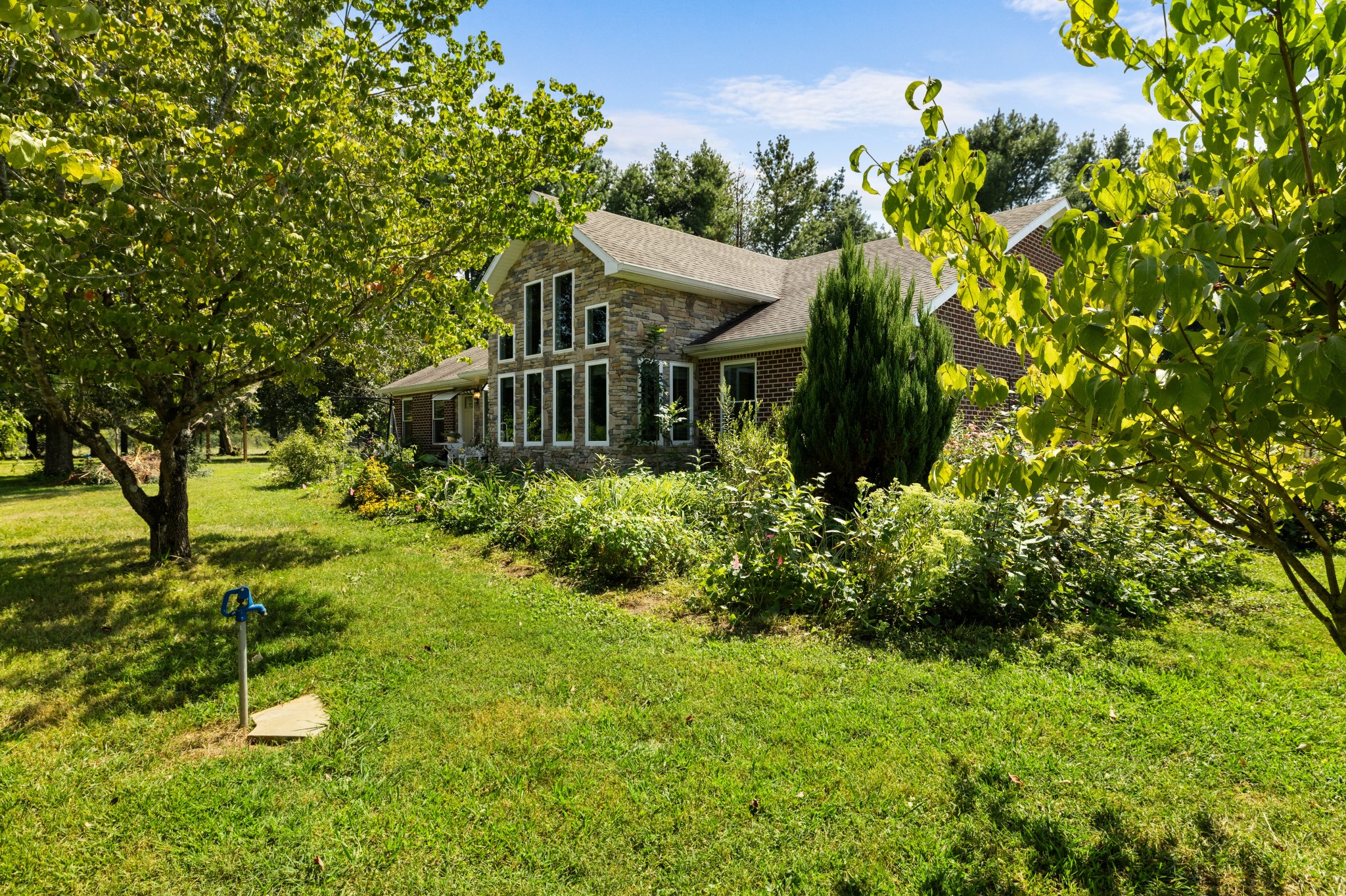 1556 Chestnut Grove Rd