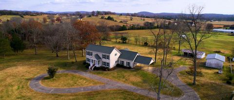 8102 Pleasant View Dr Lascassas TN 37085