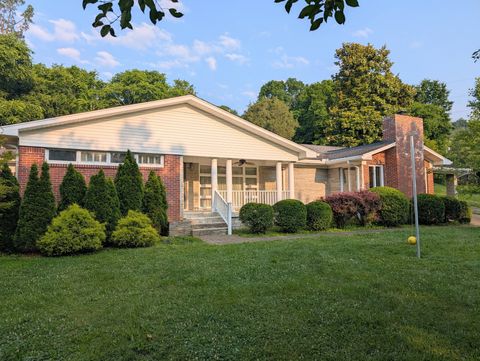 519 S Crescent Ave Gainesboro TN 38562
