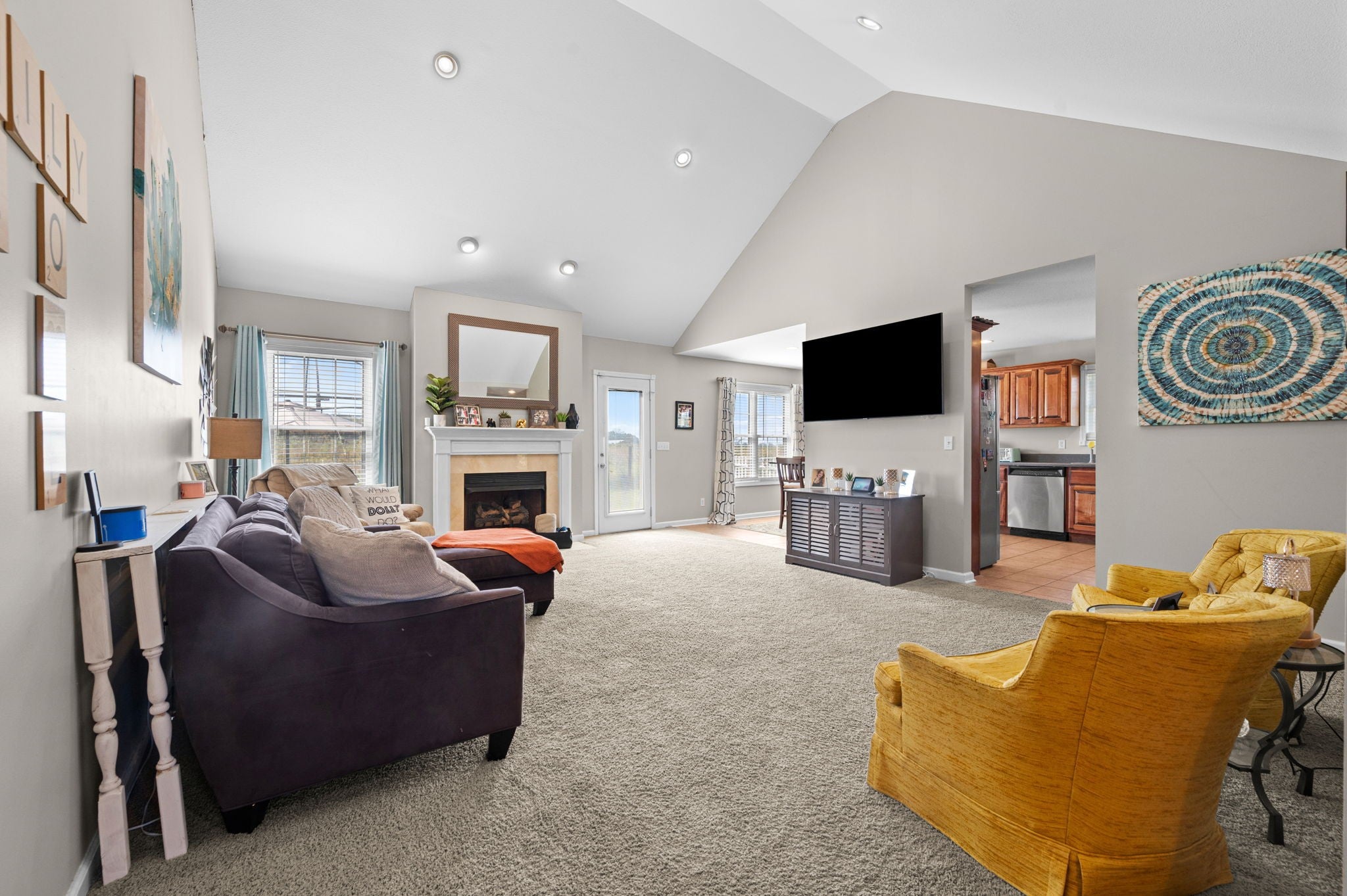 200 Foxrun