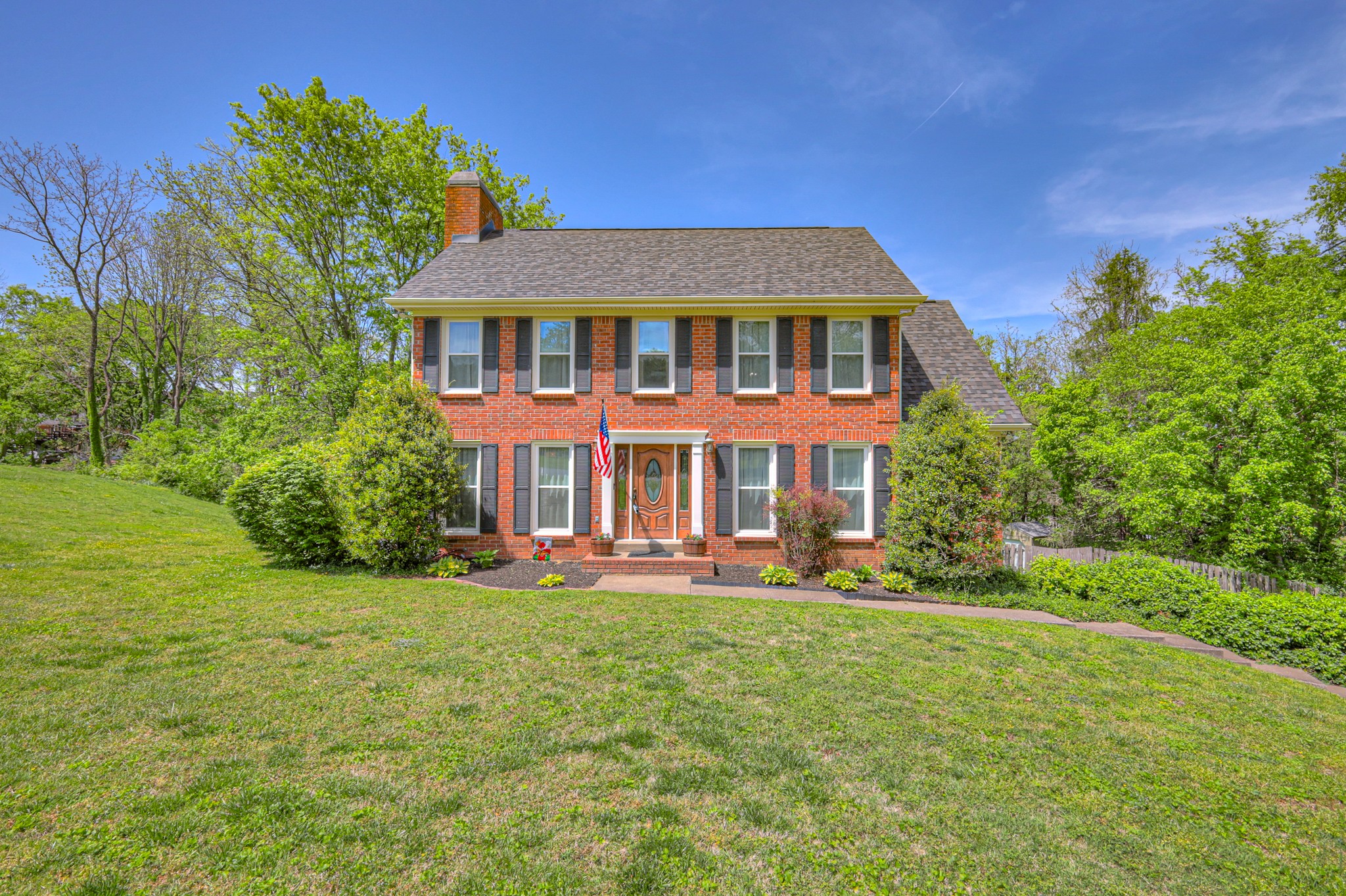 5307 E Bend Dr