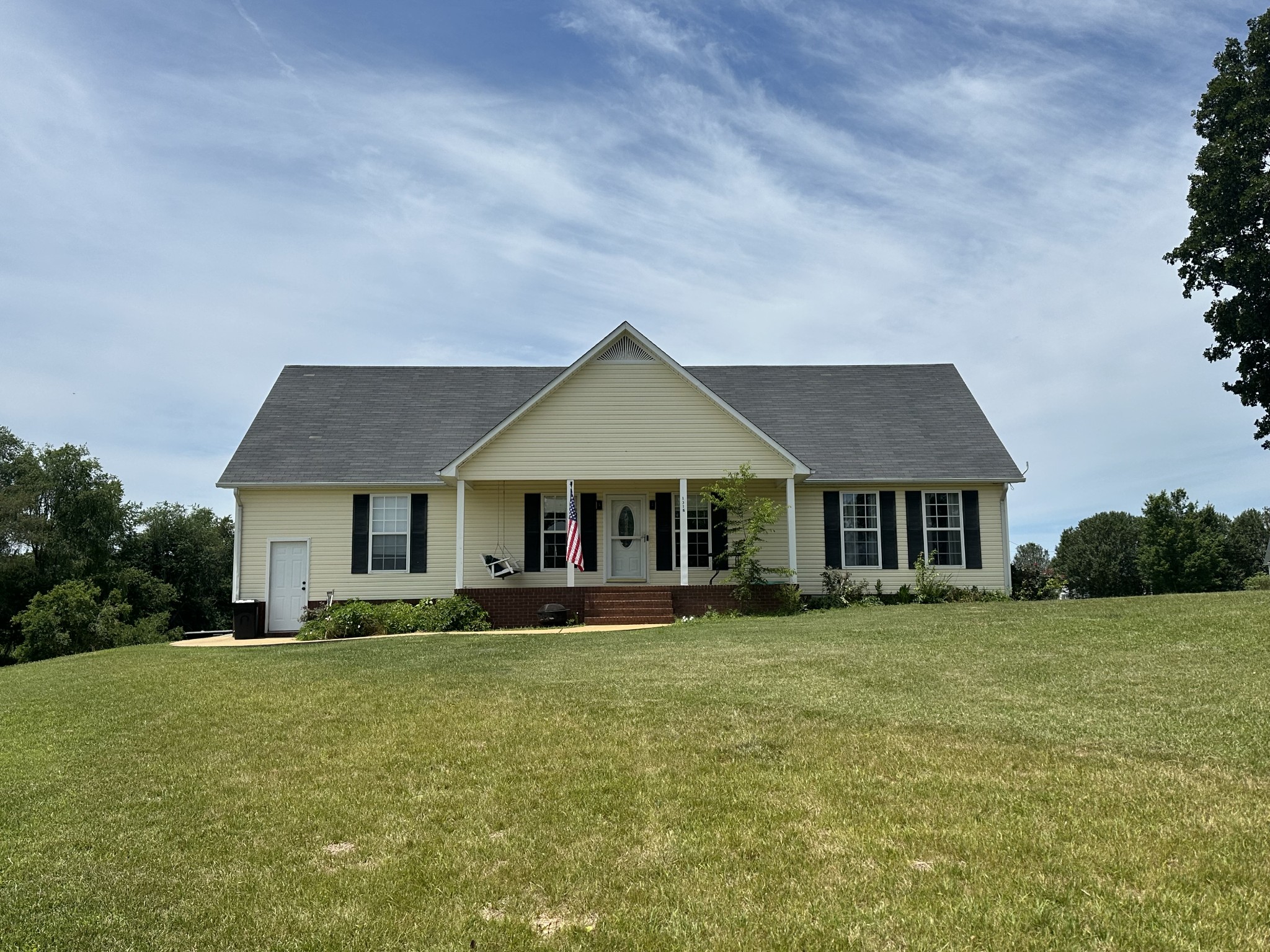 View Summertown, TN 38483 house