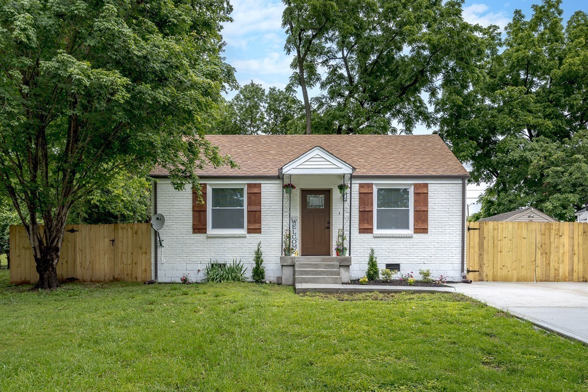 1332 Mercury Dr