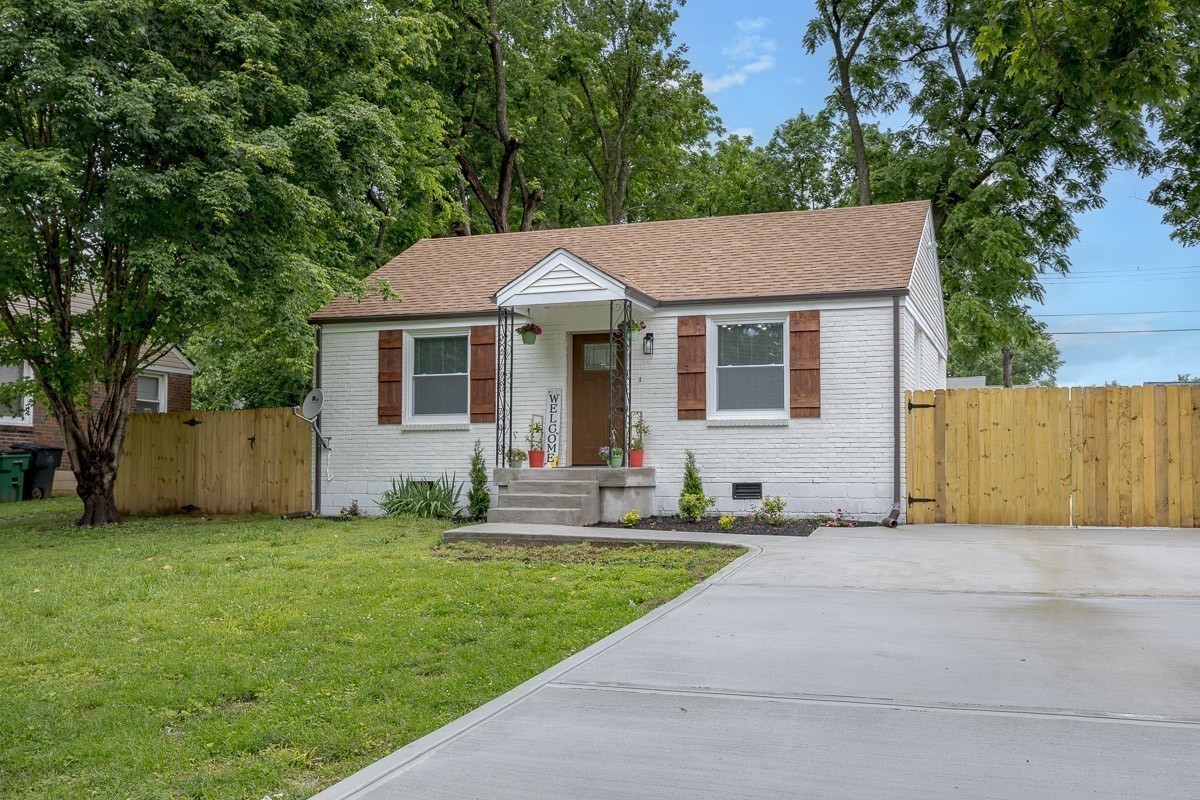 1332 Mercury Dr