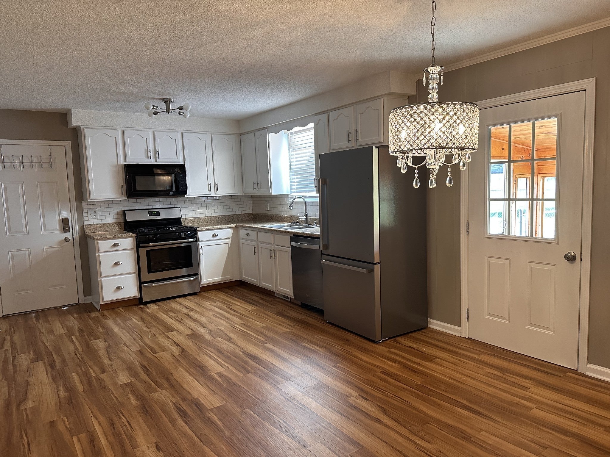 305 Welchwood Dr